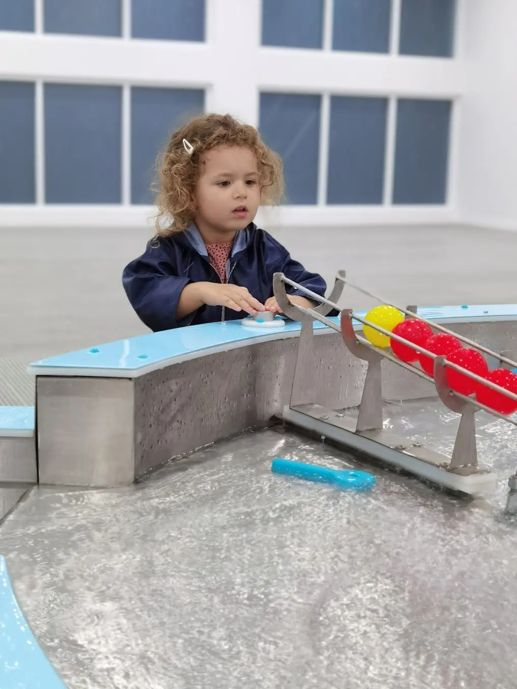 Soap bubble exhibits at WooHoo Dubai